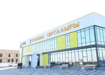 Премьер-министрдің орынбасары спорт мекемелерінің басшыларымен кездесті