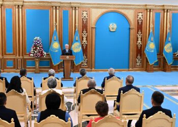 Мемлекет басшысы Қасым-Жомарт Тоқаев медицина саласы қызметкерлерін марапаттау рәсімінде сөз сөйледі