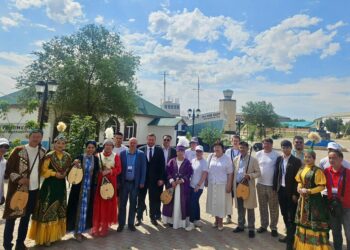 Еуразия жүрегіне саяхат экспедициясы Сыр өңірінде