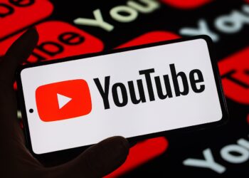 Енді балалардың YouTube-та тікелей эфир жүргізуіне тыйым салынбақ