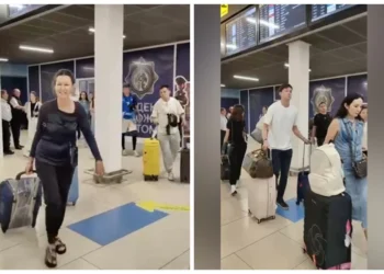 Қазақстандық туристер Дубайдан шұғыл оралды