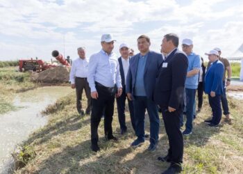 Премьер-министр Қызылорда облысында гидронысандардың жай-күйін және су үнемдеу технологияларын енгізу барысын тексерді