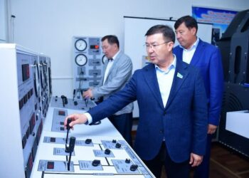 Жұмысшы мамандарын даярлаудағы өзекті мәселелер оқытушылармен бірге талқыланды