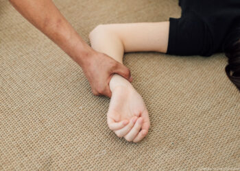 Жетісуда ер адам әйелін ұрып өлтірген