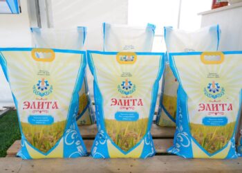 Қанат Бозымбаев Қармақшы ауданындағы «Жаңажол» жауапкершілігі шектеулі серіктестігінің жұмысымен танысты