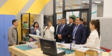 Өңірлерден келген делегаттар Сыр елінің даму қарқынымен танысты