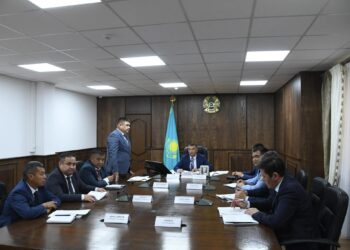 Қазалы ауданында өзекті мәселелер бойынша мәжіліс өтті