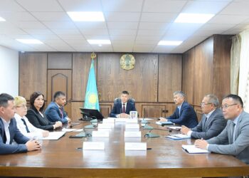 Қазалыда кәмелетке толмағандардың мәселесіне қатысты кезекті комиссия отырысы өтті