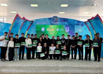 “Инновациялар.Тұрақтылық.Болашақ” атты хакатон өз жұмысын бастады