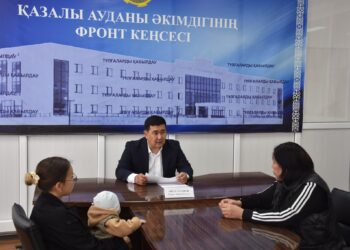 Аудан әкімінің орынбасары тұрғындарды жеке мәселелері бойынша қабылдады