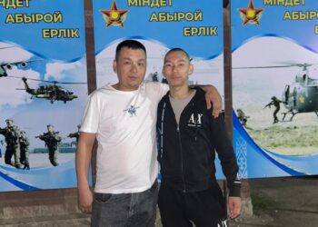 «Көп нәрсені жасырып отыр». Шекара қызметінде жүрген қызылордалық сарбаз көз жұмды