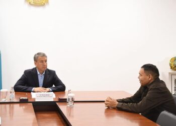 Қазалы ауданының әкімі тұрғындардың жеке мәселелерін тыңдады