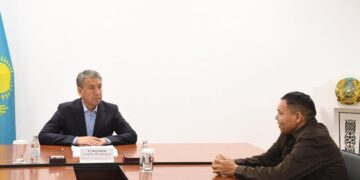 Қазалы ауданының әкімі тұрғындардың жеке мәселелерін тыңдады