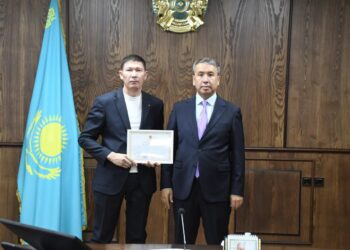 Қызылорда қаласында “Алтын күз”-2025” іс-шарасында жоғары деңгейде өткізуге атсалысқан азаматтар марапат төрінен көрінді