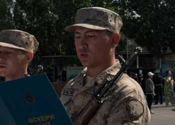 «Қиналып кеттім». Шекара қызметінде  қайтыс болған жас сарбаздың хаты жария болды