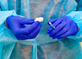 Ер адам жекеменшік клиникадағы екпеден кейін көз жұмған