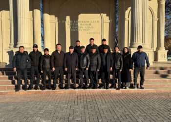 Жамбыл облысы, Жамбыл ауданынан келген делегация Сырдария ауданында