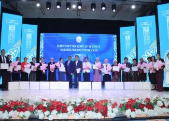 Сырдария ауданында әлеуметтік қызметшілер күні салтанатты түрде атап өтілді