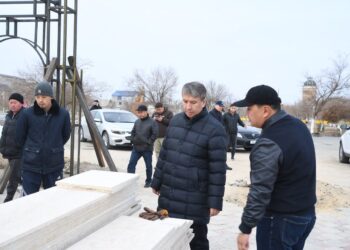 Абаттандыру жұмыстары аудан әкімінің бақылауында