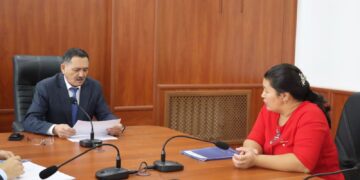 Аудан әкімі тұрғындарға жеке қабылдау өткізді