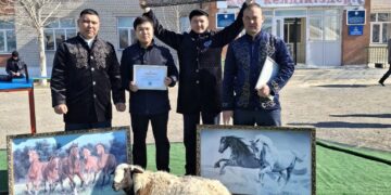 Референдум участкесінде ұлттық спорт түрлерінен сайыстар өткізілді