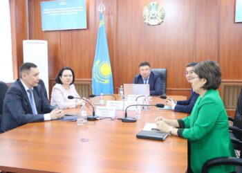 Сырдария: мемлекеттік қызметтегі заңдылық пен әдеп нормалары