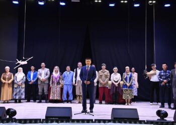 Қазалылықтар “Болмаған балалық шақ” атты спектакльді тамашалады