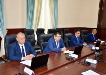 Аудан әкімі Айтбай Жандарбековтың төрағалымен мәжіліс отырысы өтті