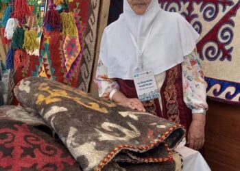 Сырдариялық Марияш Бахадүрова – «Үздік сырмақшы» номинациясының иегері атанды
