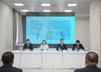 Мемлекеттік қызмет саласындағы өзекті мәселелер талқыланды