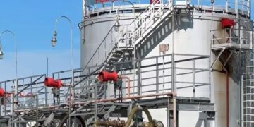 Аймақ басшысы «Kyzylorda Refinery» мұнай өңдеу зауытының жұмысымен танысты