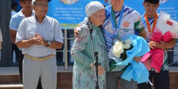 Жаңақорғандықтар Азия чемпионатында жеңіске жеткен спортшыларды қошеметпен қарсы алды