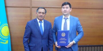 Сырдария: Әріптестері Дәурен Еркінұлын құрметпен шығарып салды