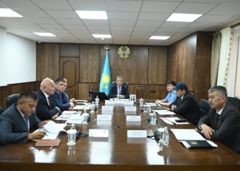 Құқық бұзушылық профилактикасы және сыбайлас жемқорлыққа қарсы іс-қимыл мәселелері бойынша комиссия отырысы өтті