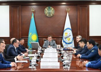 Облыс әкімі Ардақ Зебешовты жаңа қызметке шығарып салды