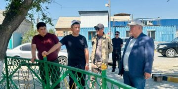 Арал: Аудан әкімі сенбілік барысында қаладағы бірқатар қоғамдық орындардың жай-күйіне зерделеу жұмыстарын жүргізді