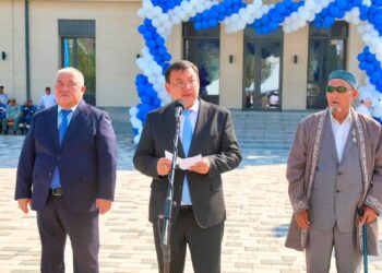 Сексеуіл теміржол вокзалы пайдалануға берілді