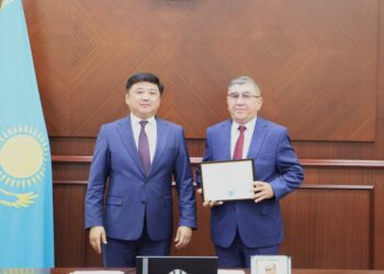 Құрылтай сайлауында белсенділік танытқан азаматтар марапатталды