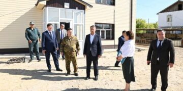 Аудан әкімі қорғаныс істері бөлімі мен жедел жәрдем станциясының жұмысымен танысты