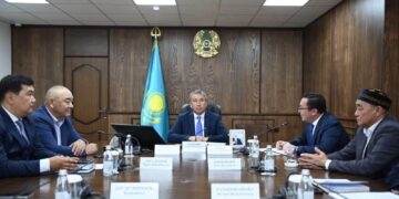 Кәсіпкерлікті дамыту және инвестициялық жобаларды іске асыру мәселелері талқыланды